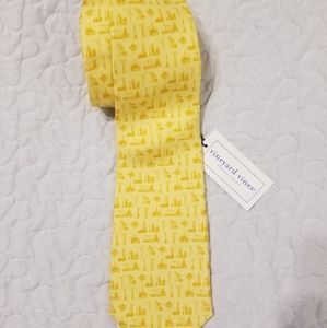 Vineyard Vines Tie/ Energy